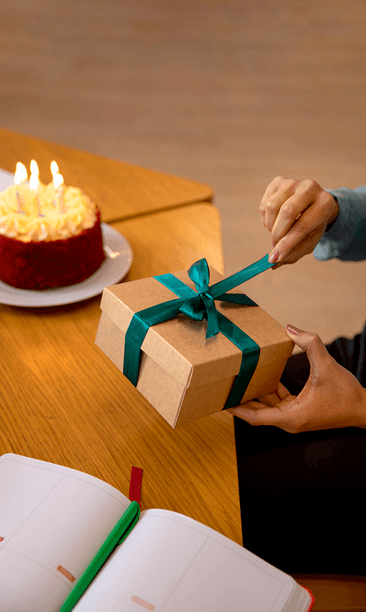 GIFTING & HAMPER